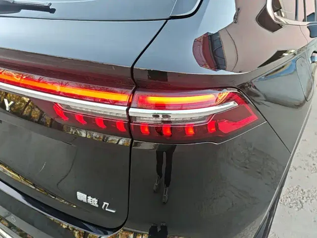 Geely Xingyue L — Фото автомобиля 7