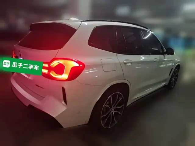BMW X3 — Фото автомобиля 4