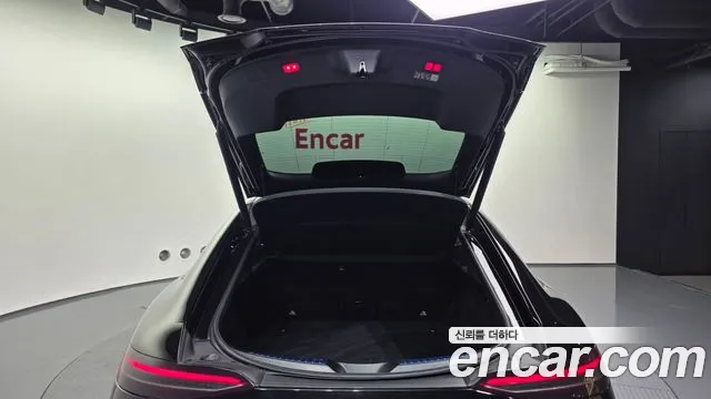 Mercedes-Benz AMG GT 4 двери 43 4MATIC+ — Фото автомобиля 17
