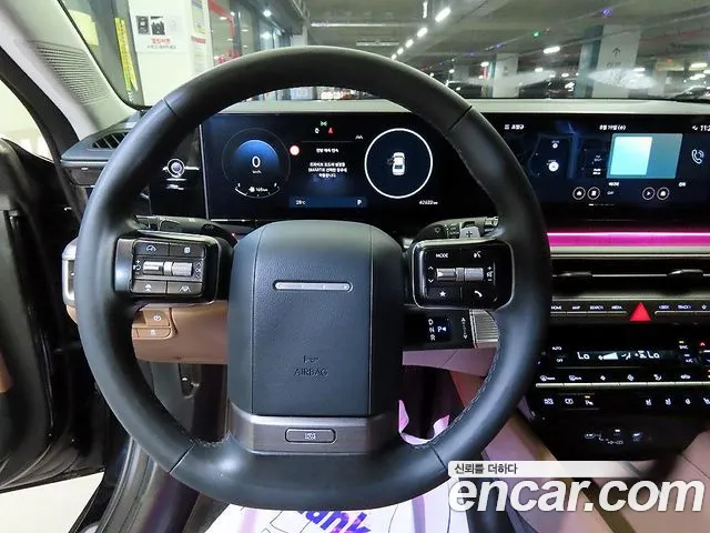 Hyundai Grandeur Grandeur (GN7) 2.5 Бензин 2WD — Фото автомобиля 8