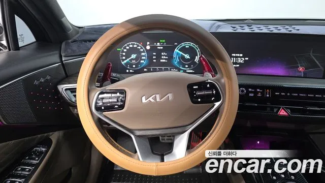 Kia K8 Hybrid — Фото автомобиля 13