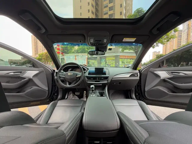 Cadillac CT5 — Фото автомобиля 28