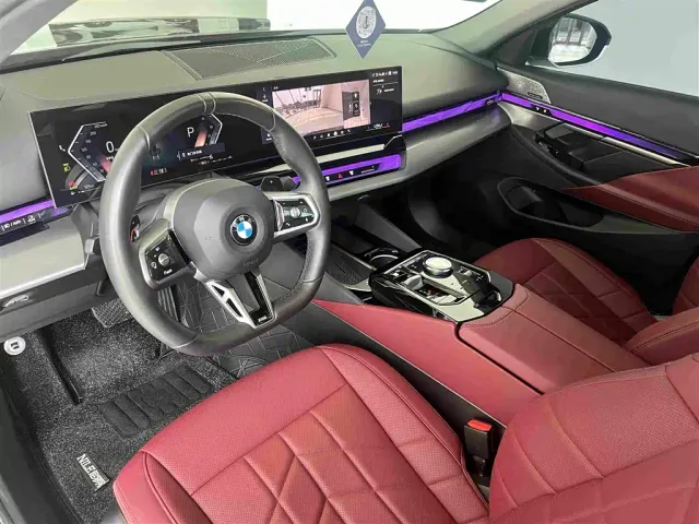 BMW 5 Series — Фото автомобиля 27