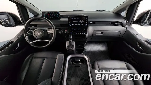 Hyundai Staria Staria — Фото автомобиля 7