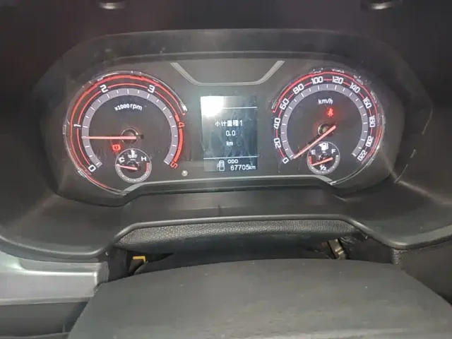 Maxus T70 — Фото автомобиля 11