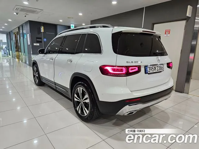 Mercedes-Benz GLB-Class X247 — Фото автомобиля 2