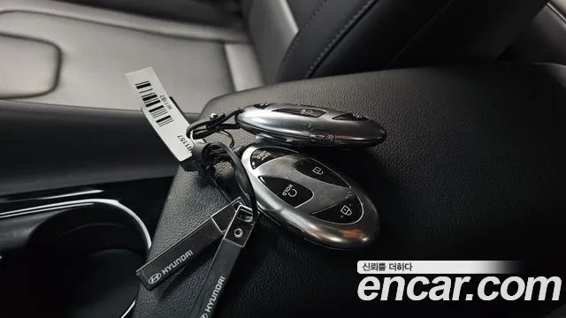 Hyundai Avante CN7 — Фото автомобиля 22