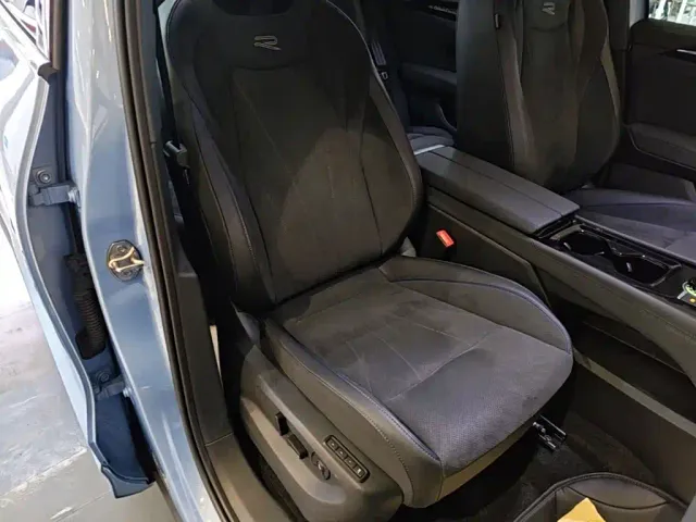 Volkswagen Tiguan L — Фото автомобиля 24