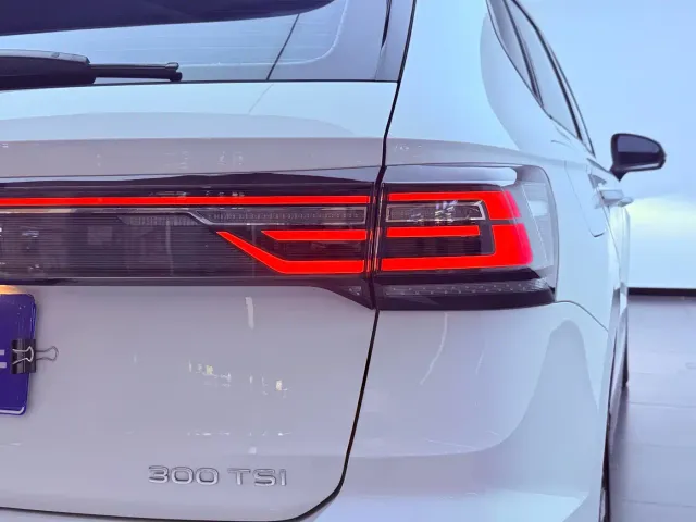Volkswagen Tharu — Фото автомобиля 22