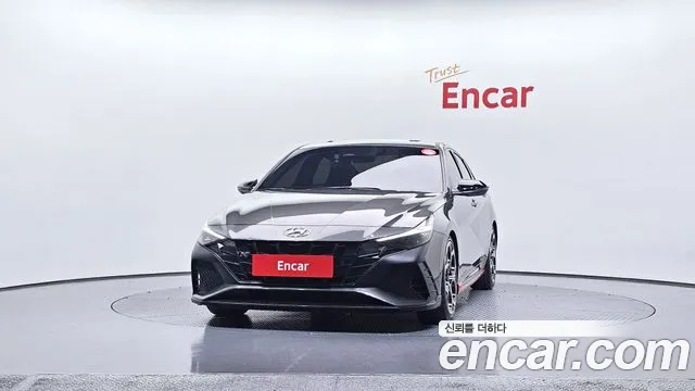 Hyundai AVANTE — Фото автомобиля 3