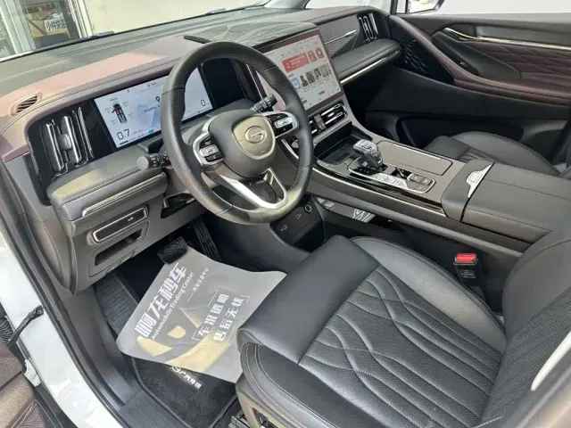 GAC Trumpchi M8 — Фото автомобиля 12