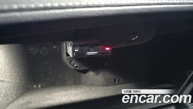 Mercedes-Benz EQS — Фото автомобиля 25