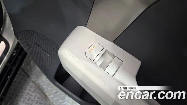 Kia EV3 — Фото автомобиля 28