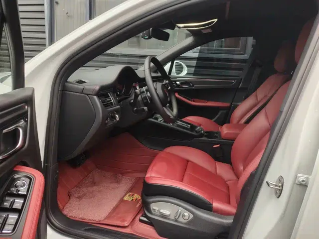Porsche Macan — Фото автомобиля 6