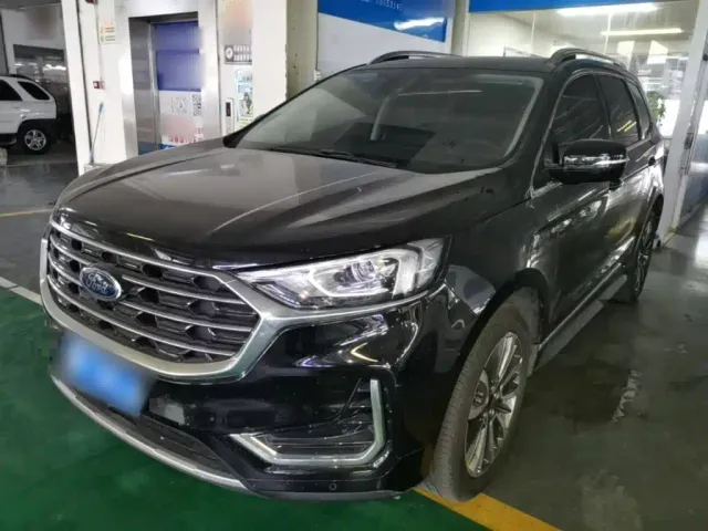 Фотография автомобиля — Ford Edge