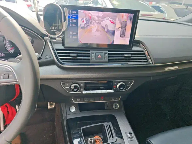 Audi Q5L — Фото автомобиля 5
