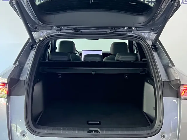 BYD Song L DM-i — Фото автомобиля 8