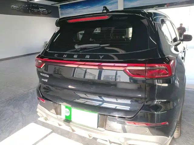 Chery Tiggo 8 — Фото автомобиля 5