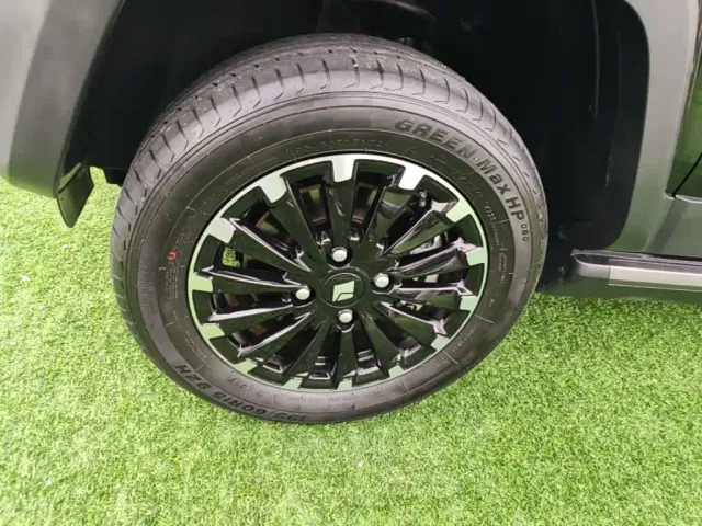 Baojun Yep — Фото автомобиля 24