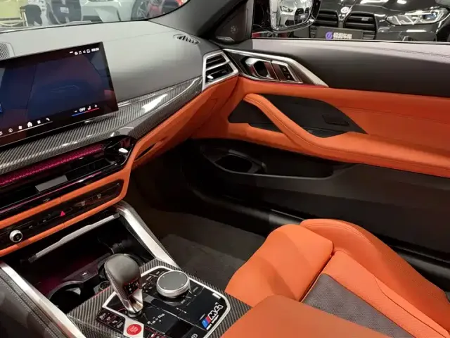 BMW M4 — Фото автомобиля 8