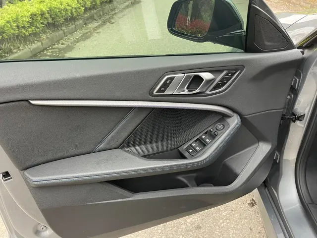 BMW 2 Series — Фото автомобиля 6