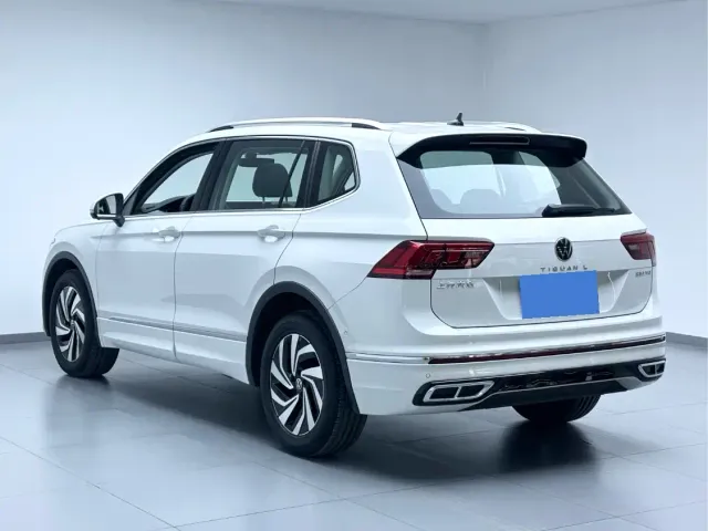 Volkswagen Tiguan L — Фото автомобиля 7