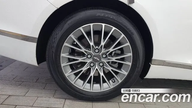 Genesis G80 RG3 — Фото автомобиля 5