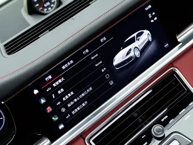 Porsche Panamera — Фото автомобиля 25