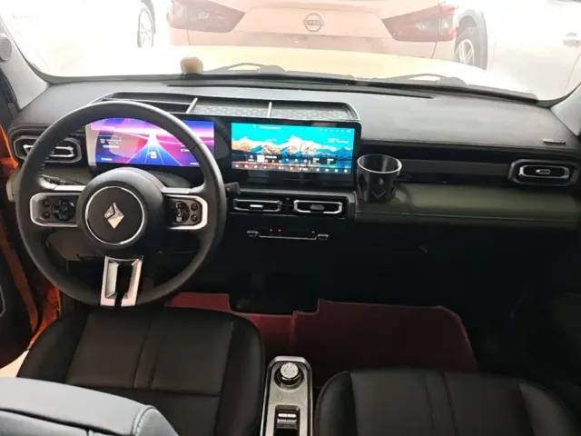 Baojun Yep — Фото автомобиля 9
