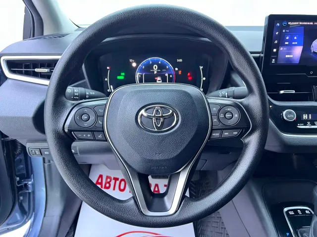 Toyota Corolla — Фото автомобиля 11