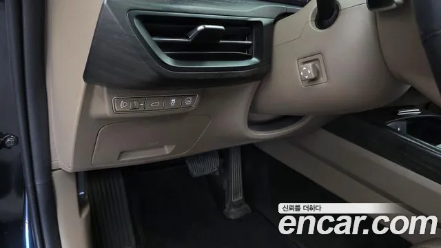 Kia K8 Hybrid — Фото автомобиля 18