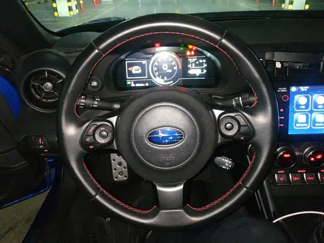 Subaru BRZ — Фото автомобиля 15