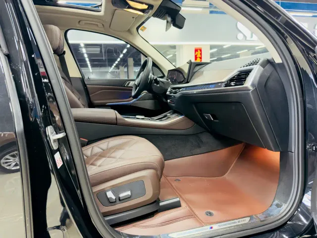 BMW X5 — Фото автомобиля 12