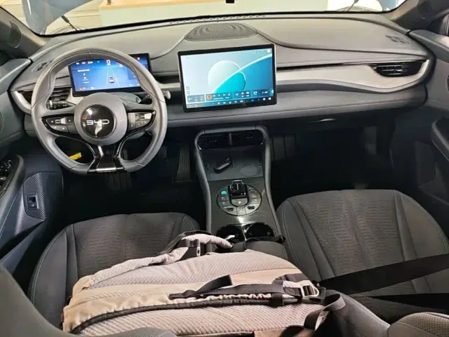 BYD Seal 06 GT — Фото автомобиля 9
