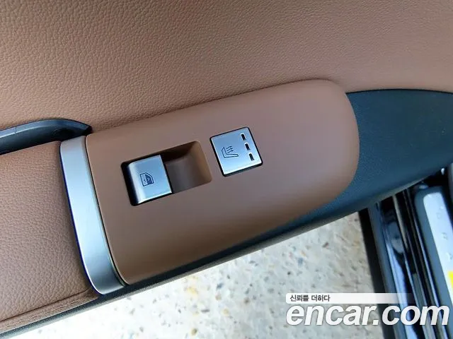 Hyundai Grandeur GN7 — Фото автомобиля 18