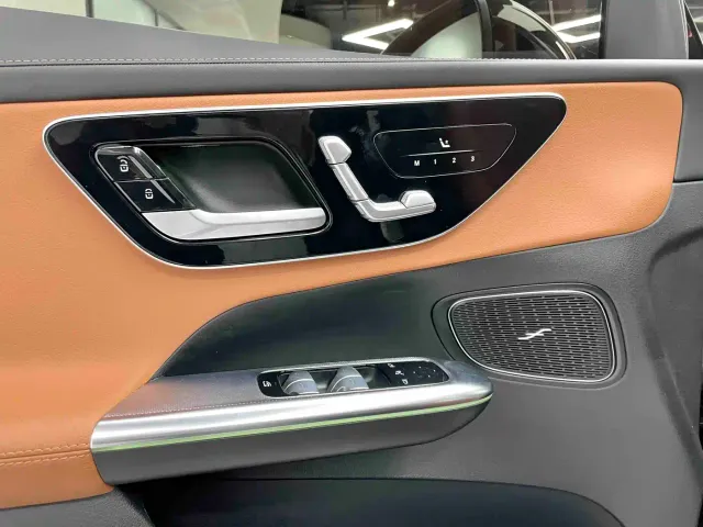 Mercedes-Benz GLC-Class — Фото автомобиля 14