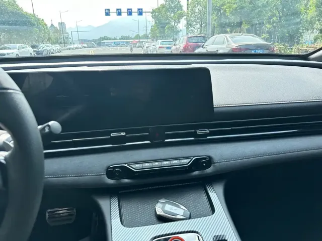 GAC Trumpchi Emkoo — Фото автомобиля 12