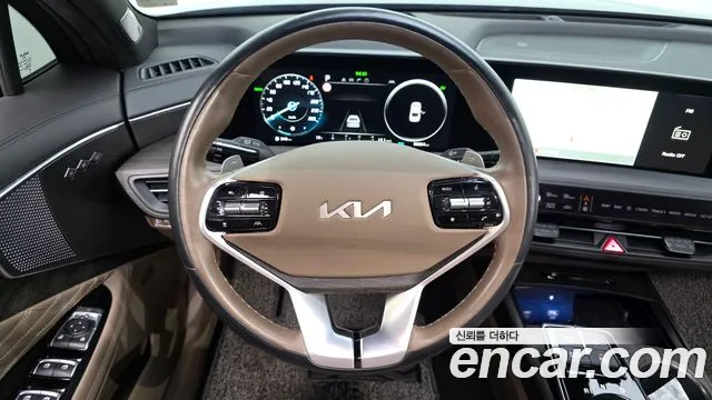 Kia K8 Hybrid — Фото автомобиля 20