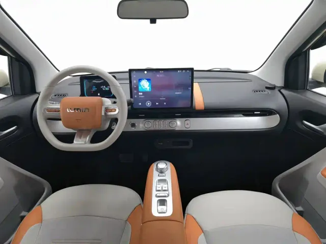 Changan Lumin — Фото автомобиля 5