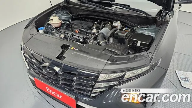 Hyundai Tucson Tucson (NX4) Бензин 1.6 Turbo 4WD — Фото автомобиля 6