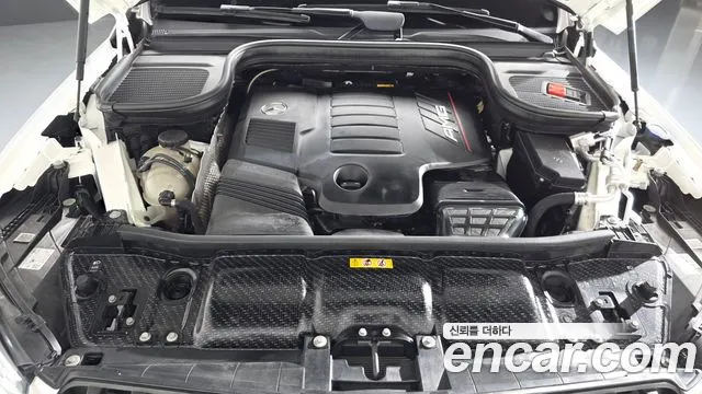 Mercedes-Benz GLE-Class — Фото автомобиля 9