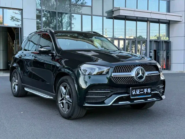 Mercedes-Benz GLE-Class — Фото автомобиля 3