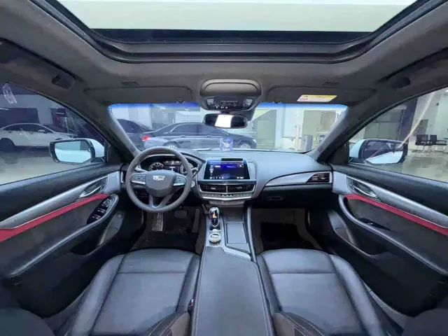 Cadillac CT5 — Фото автомобиля 8