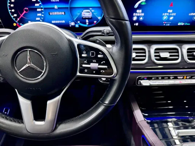 Mercedes-Benz GLE-Class — Фото автомобиля 14