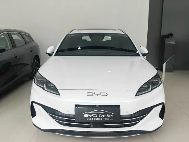 BYD Seal 06 DM-i Touring — Фото автомобиля 2