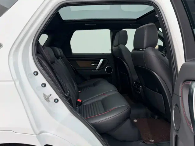 Land Rover Discovery Sport — Фото автомобиля 21