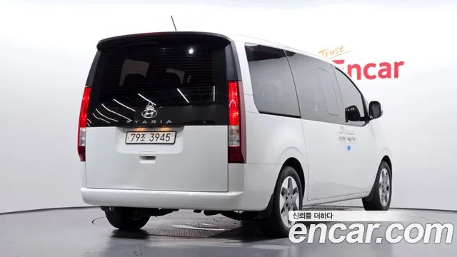 Hyundai Staria Staria Tourer 11 мест — Фото автомобиля 2