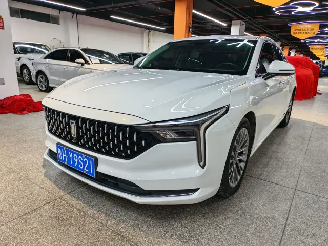 Bestune B70 — Фото автомобиля 2