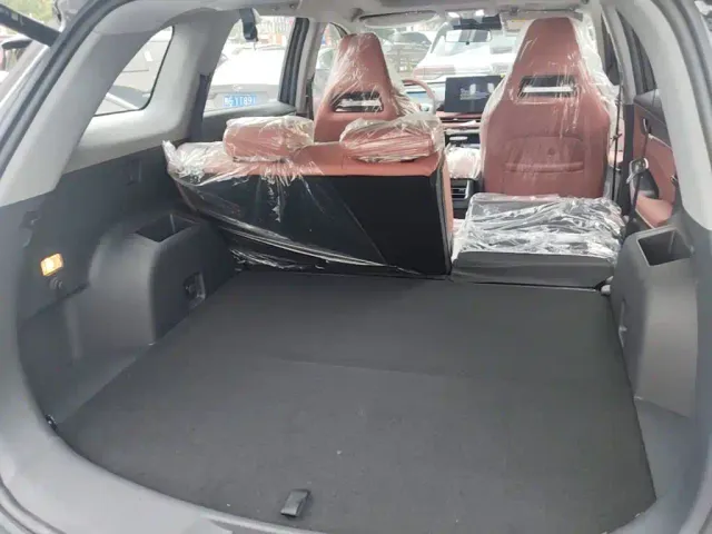 Changan CS75 Plus — Фото автомобиля 18