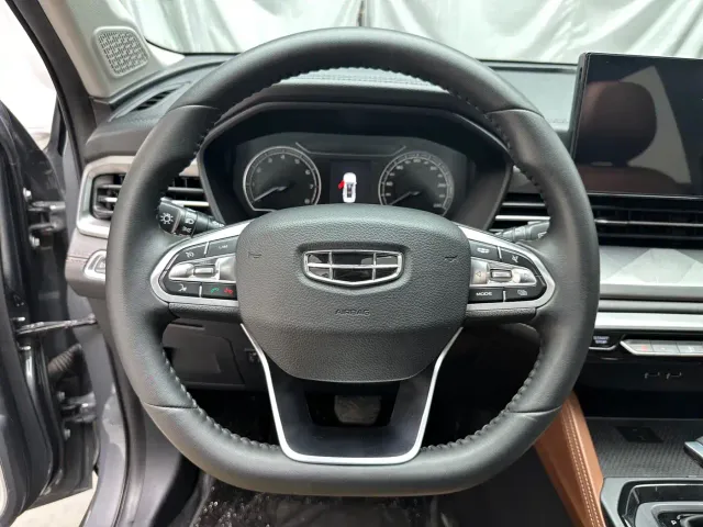 Geely Vision X6 — Фото автомобиля 7
